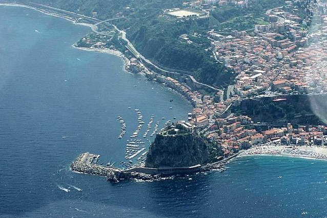 Reggio Calabria - Provincia Scilla.jpg